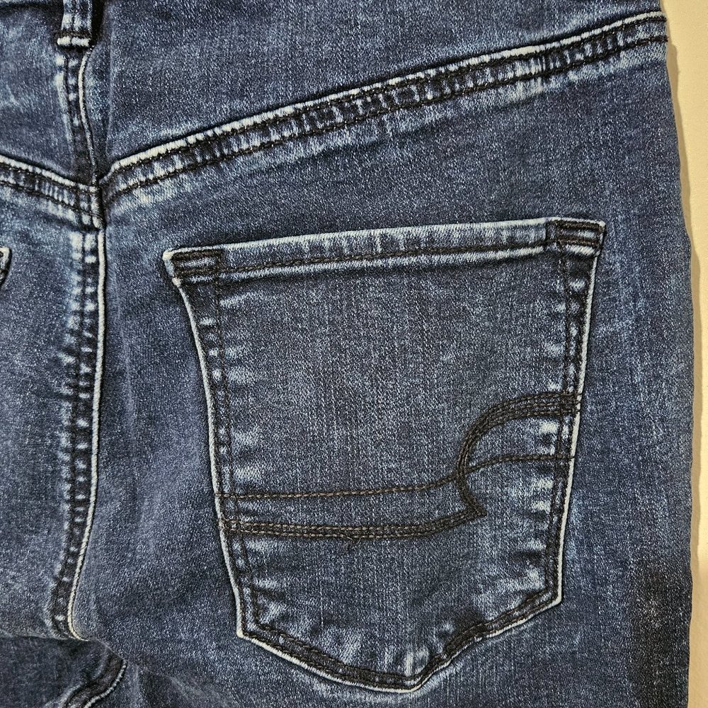 American Eagle Sky High Skinny Jeans Size 6 x 28 Regular Sandblasted Distressed